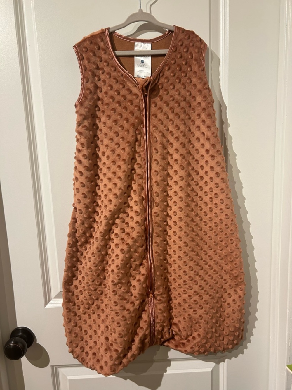 NWOT Halo Wearable Blanket Plushy Dot Velboa TOG 1.5